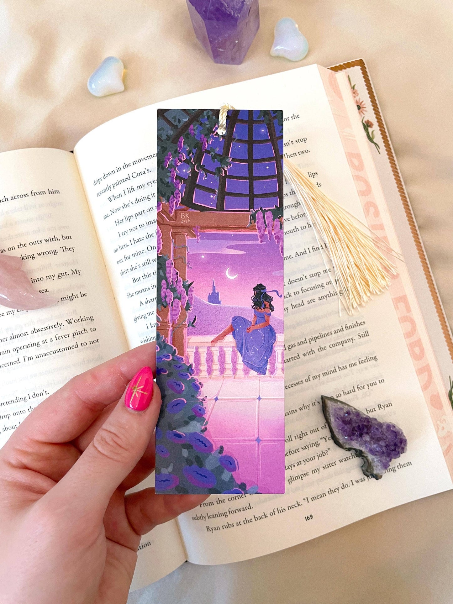 Staright Balcony Bookmark